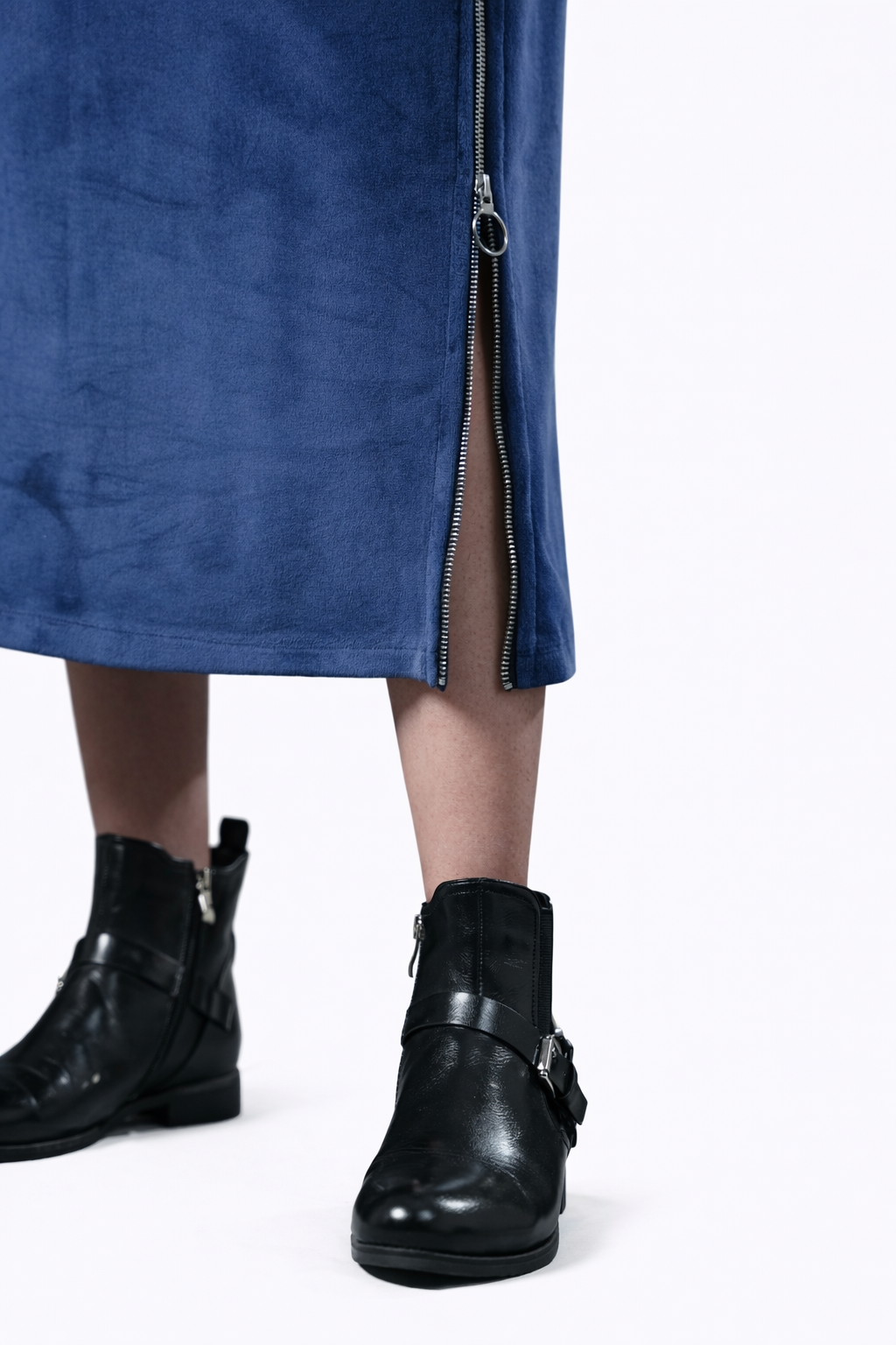 Blue Velvet Dress – Loose Fit – Women