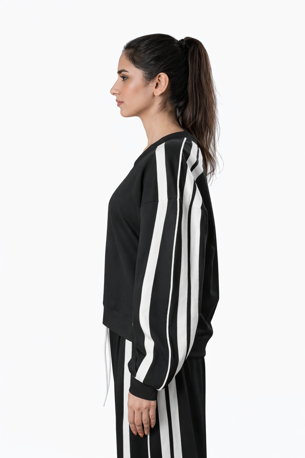 Black V-Neck Tracksuit – Loose Fit – Women