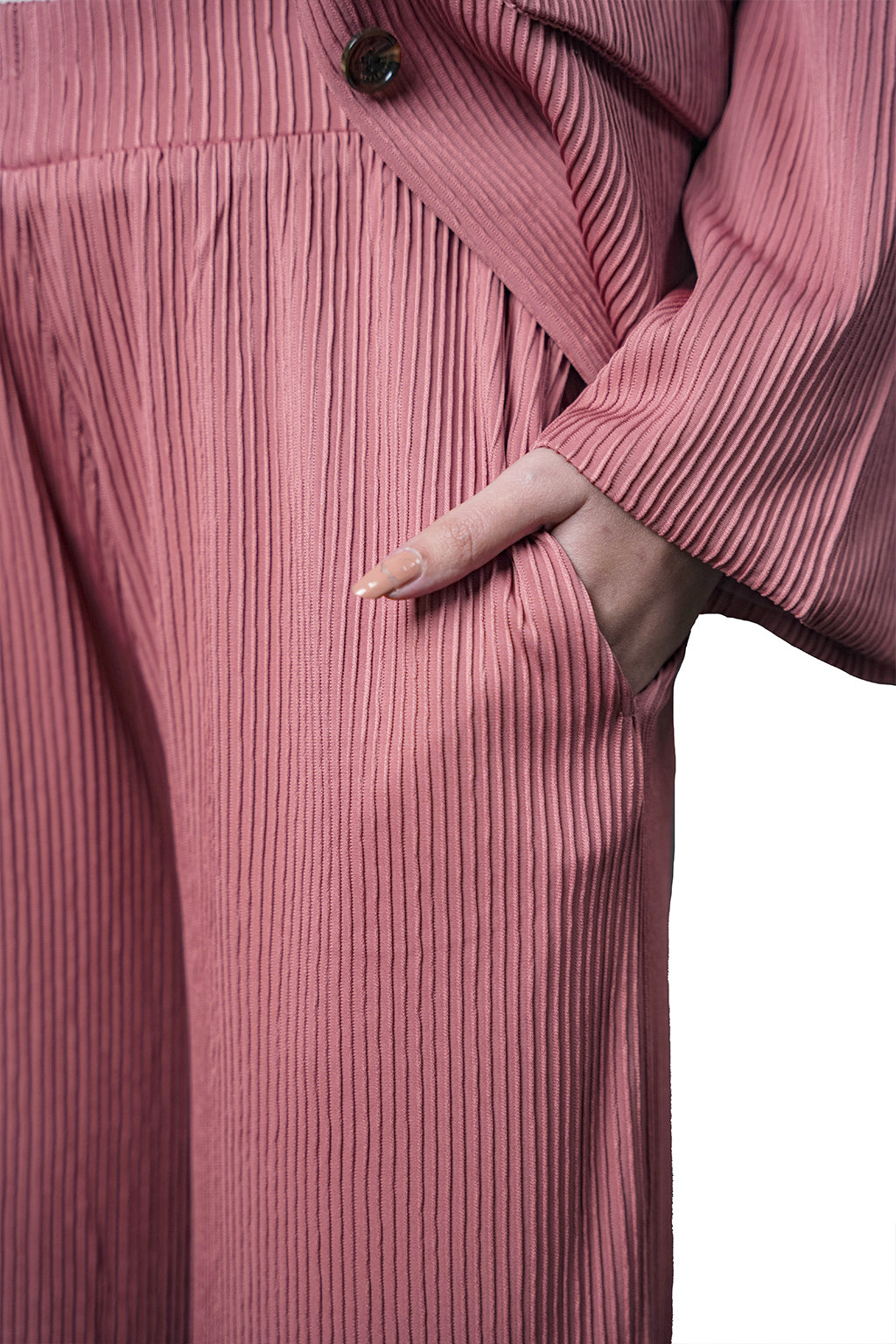 Pink Pleated Two-Piece Outfit – Loose Fit – Women