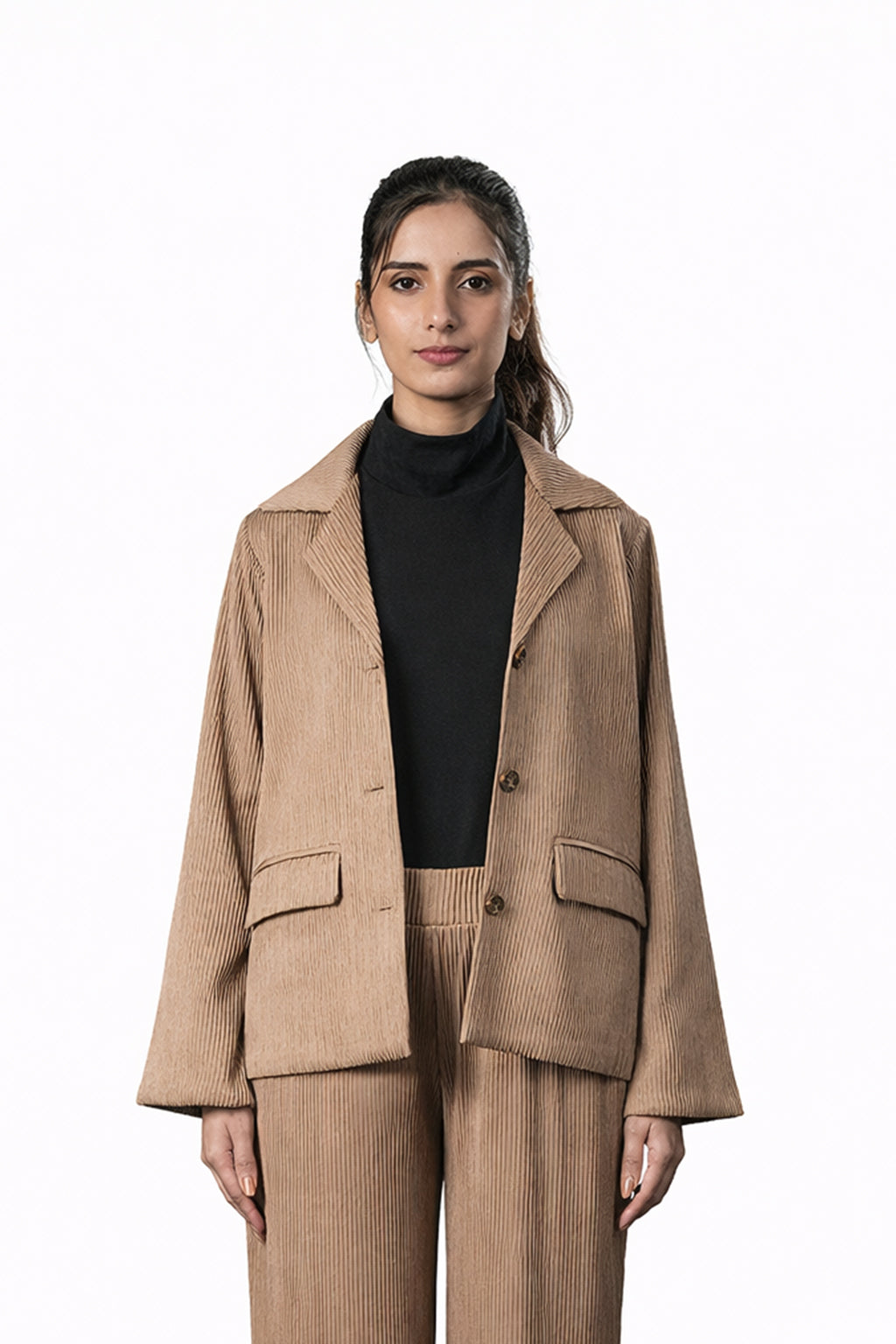 Beige Pleated Two-Piece Outfit – Loose Fit – Women